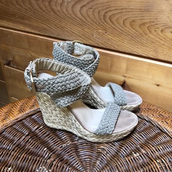 Stuart Weitzman Khaki Crochet Alex Ankle Halter Wrap Espadrille Wedge Sandal 8.5 - Picture 2 of 16
